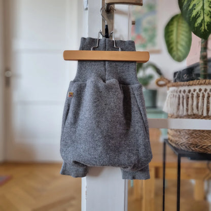 Shortie Maxi grau