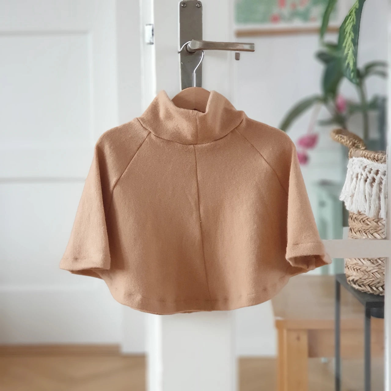 Kindercape hellbraun B-Ware