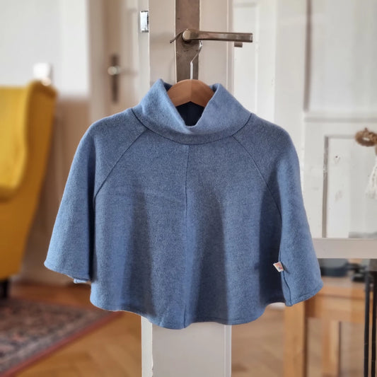 Kindercape hellblau B-Ware